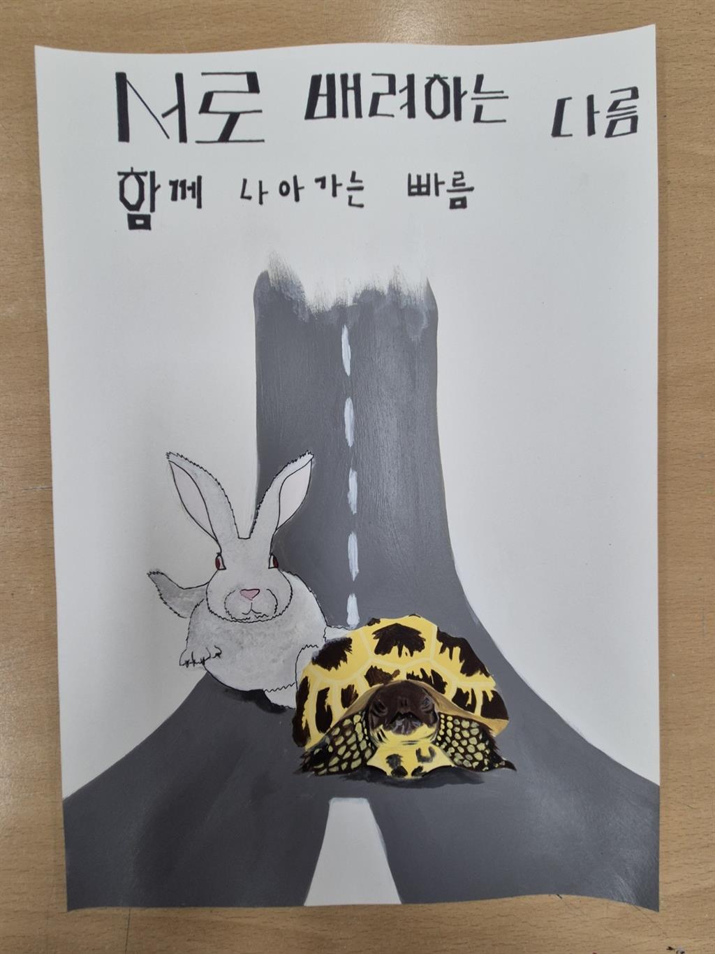 김윤지2.jpg
