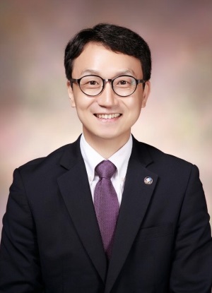 문모세 교장 사진